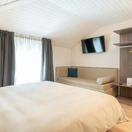Relais Lucomagno 3*